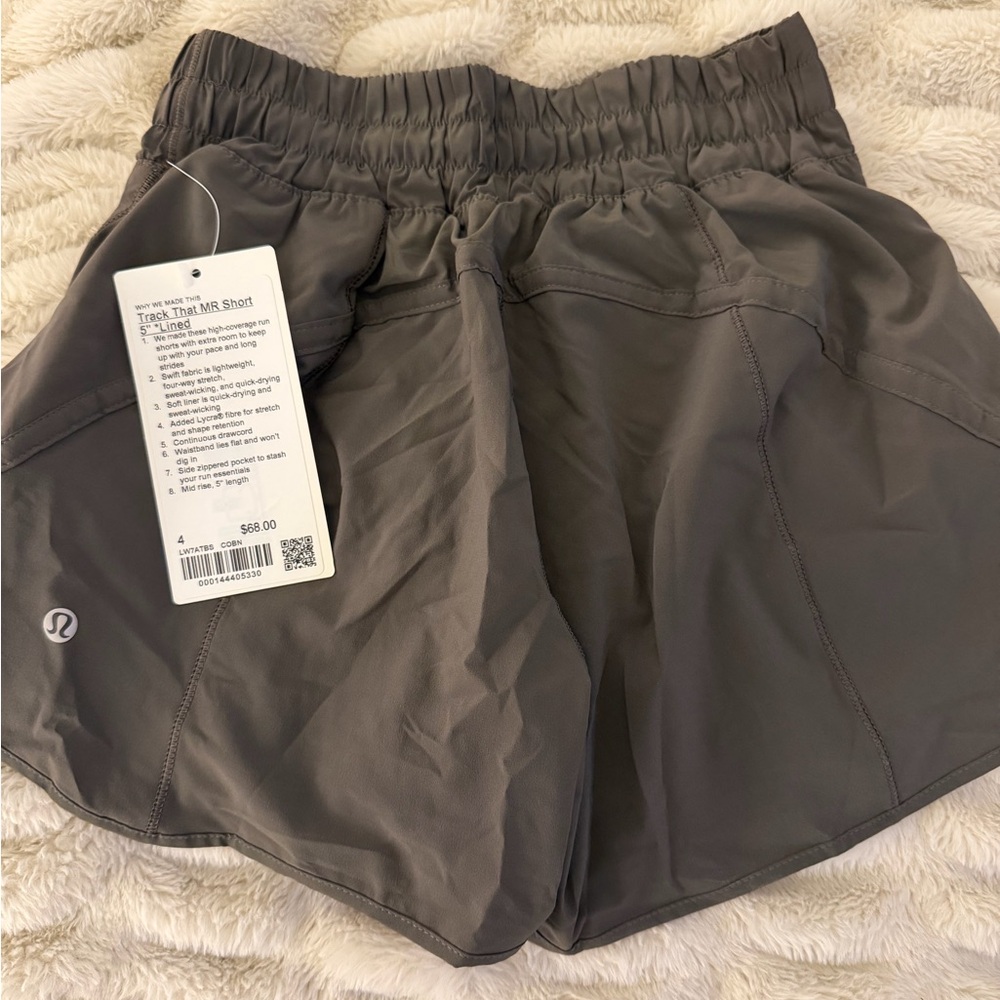 Lululemon Track That MR Short 5” Lined